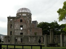 hiroshima-peace-memorial-99519_1920.jpg