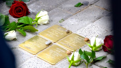 stolpersteine.jpg